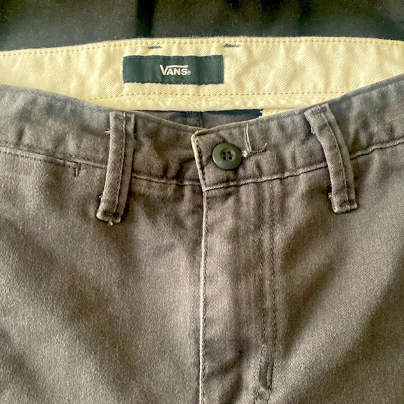 VANS dark gray flat front chinos 29 - Picture 1 of 5